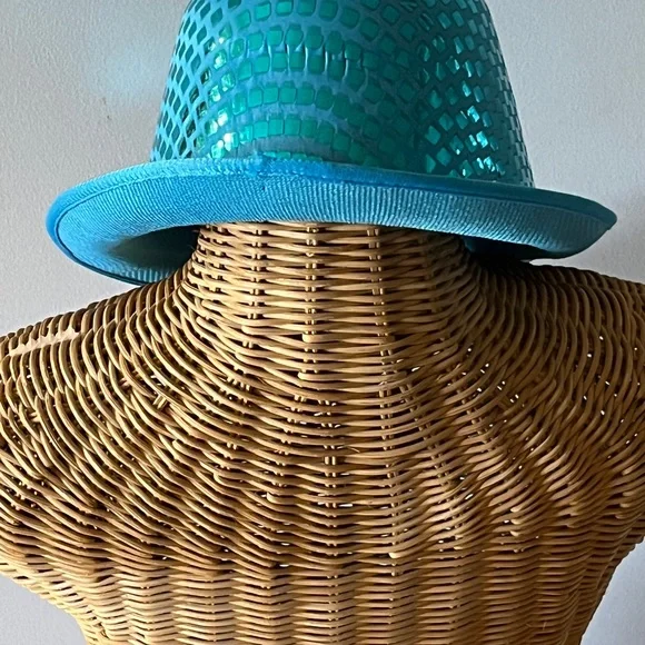 New Without Tags Party Hats Turquoise Colored - Picture 3 of 6